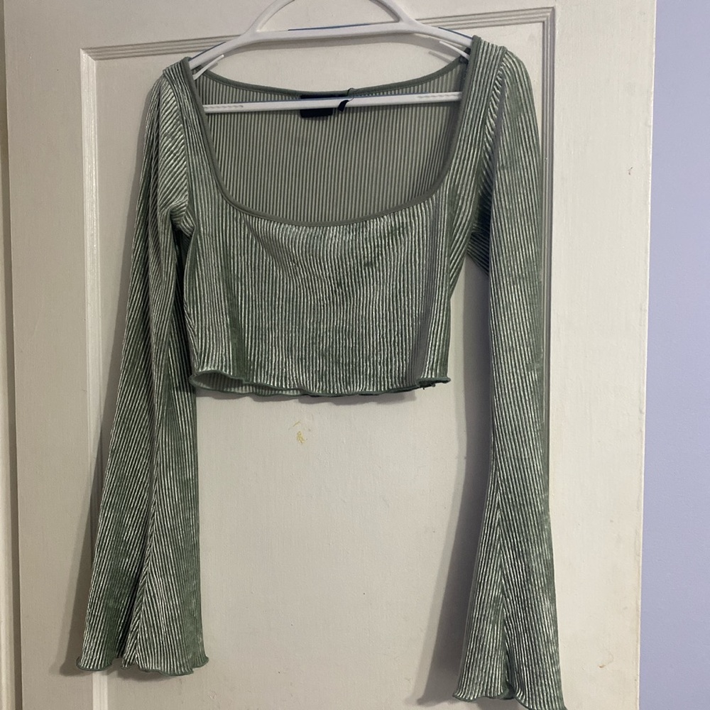 UO Green velvet squareneck long sleeved crop top with bell sleeves